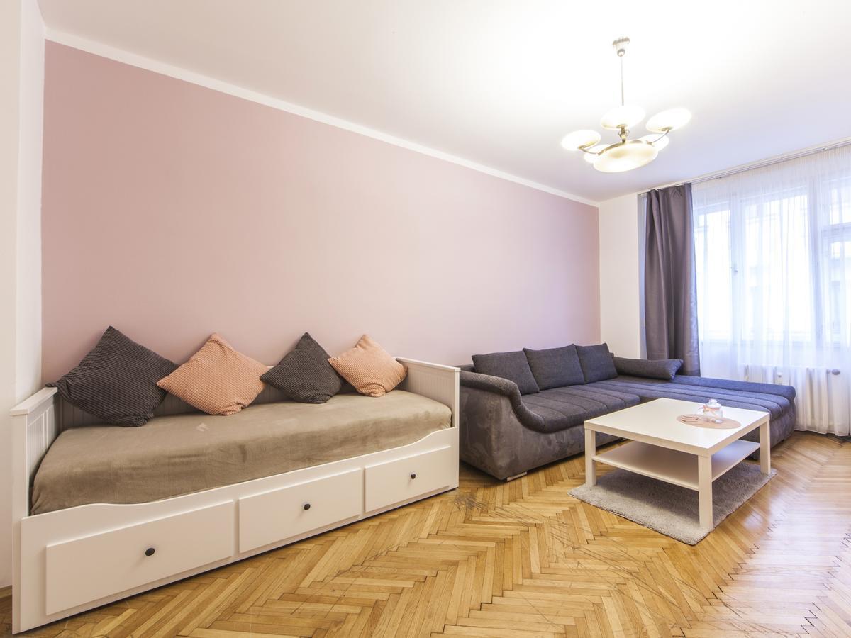Modern Central Apartment Dlouha Prague Exterior photo